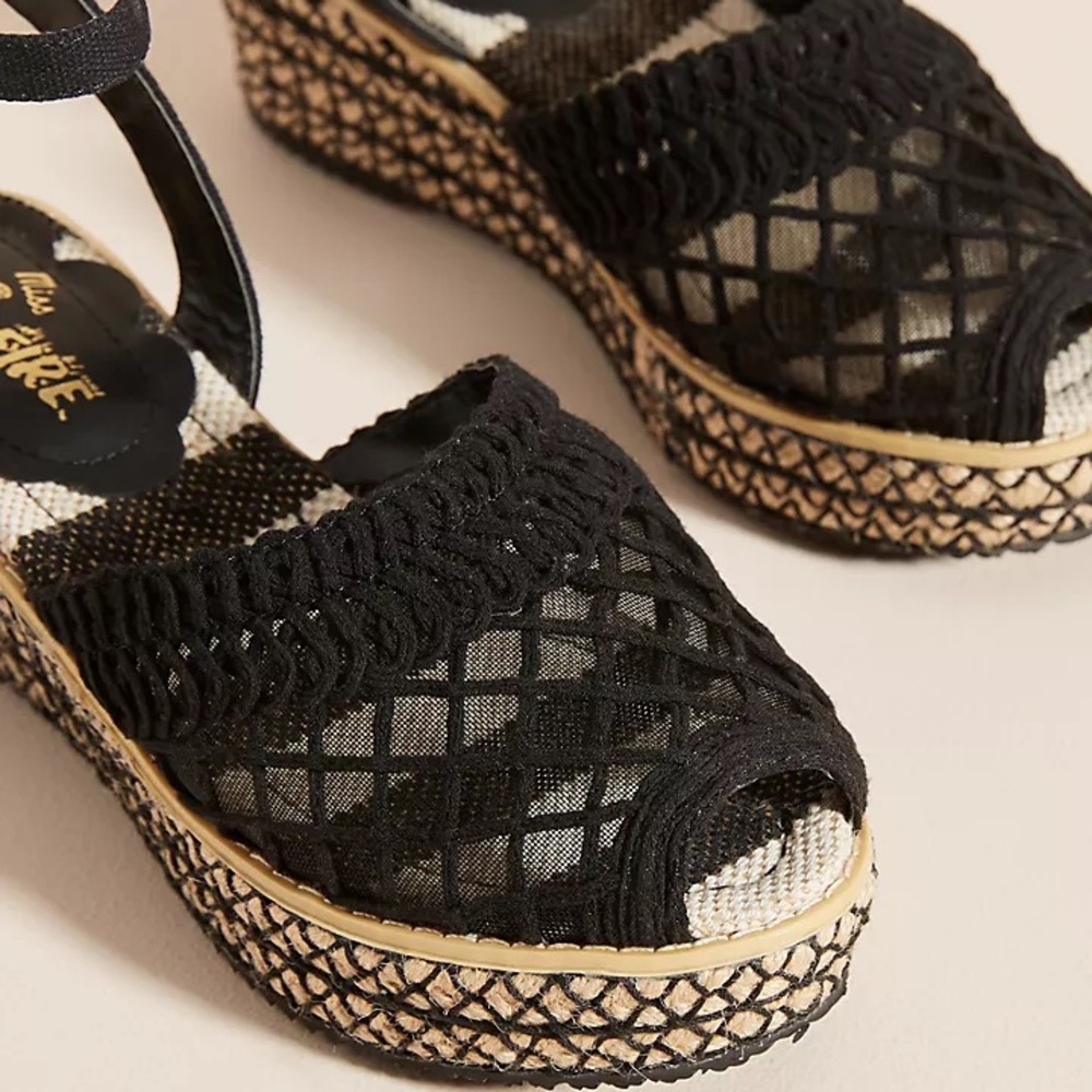 NIB MISS L FIRE **RED** Espadrille sandals - Picture 5 of 6